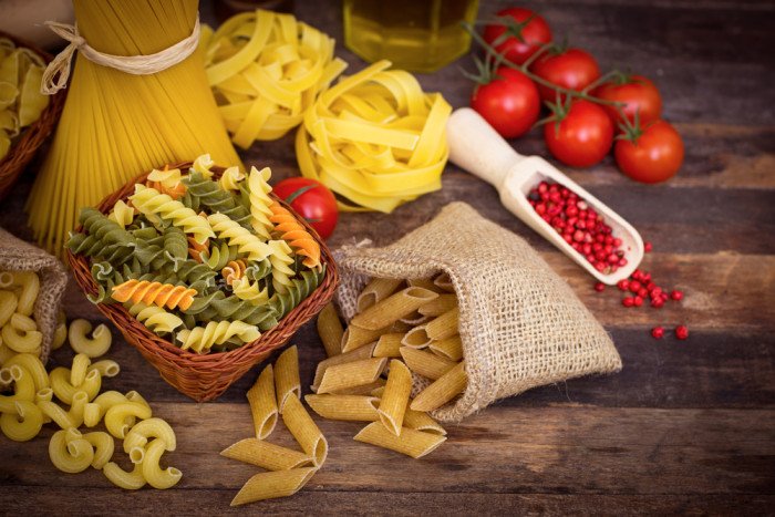 Dieta mediterranea: i principi, le buone abitudini da seguire e i vantaggi