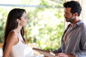I protagonisti del film Chasing the wind